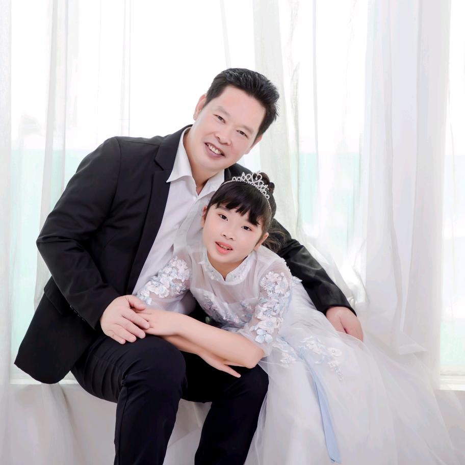 不忘初心牢记使命