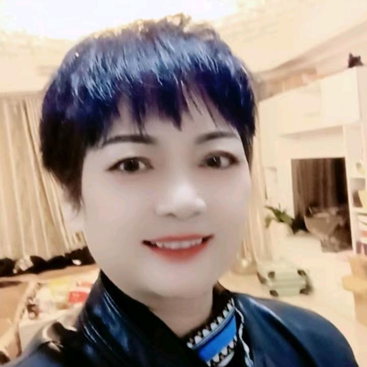 黄姐每晚7点20
