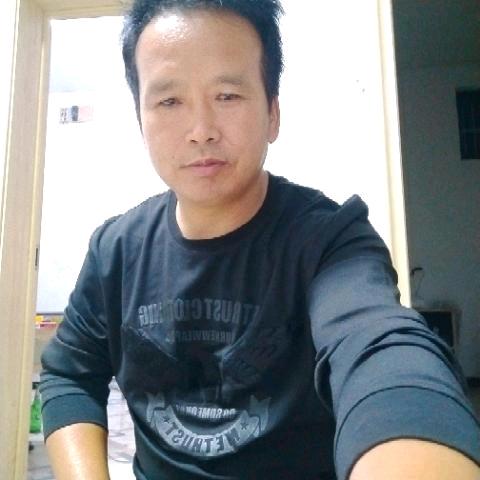 潇涯，孤单的人