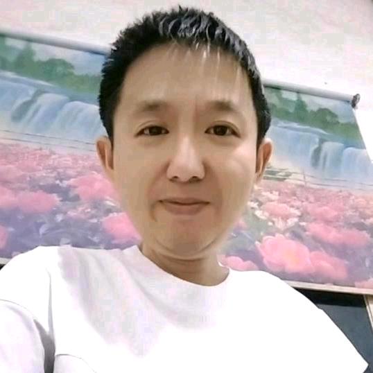 小伟🐷🎤下午四点二十开播