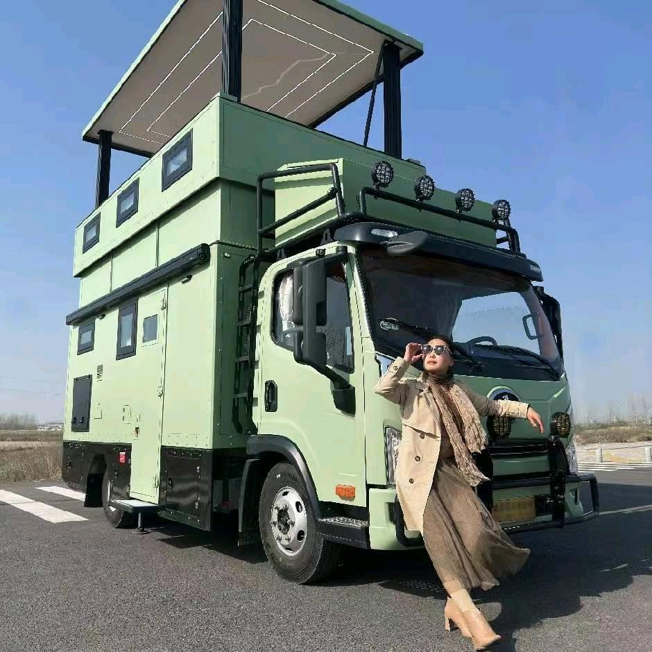 程力房车大彭