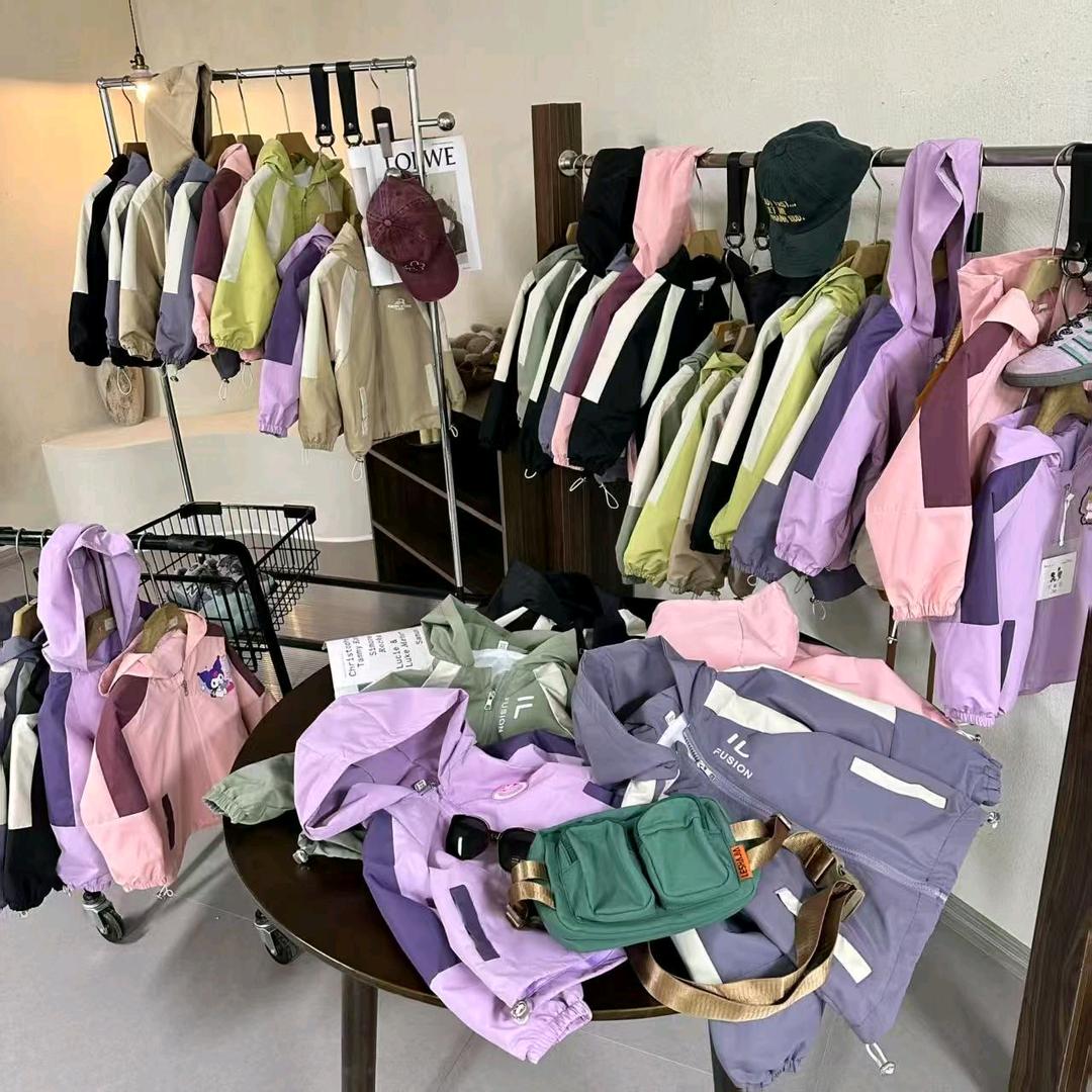 晴晴童装在织里
