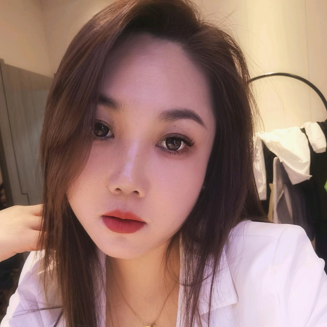 素颜娜娜