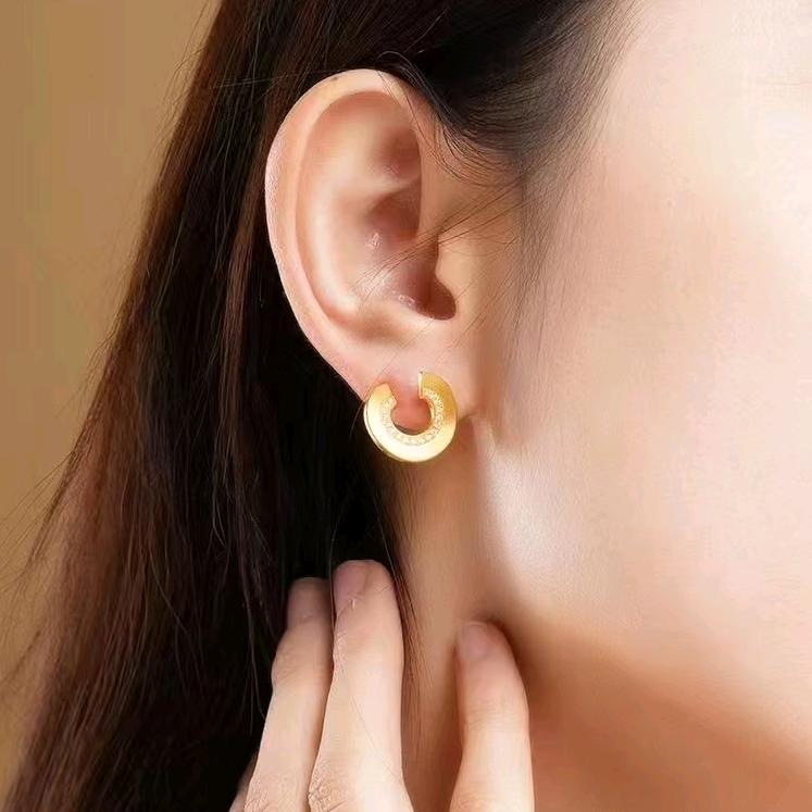 中阳老庙黄金二店珠宝销售顾问