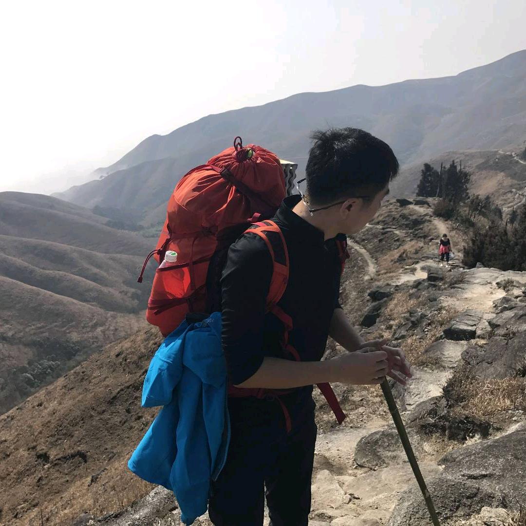 登不了顶的小王