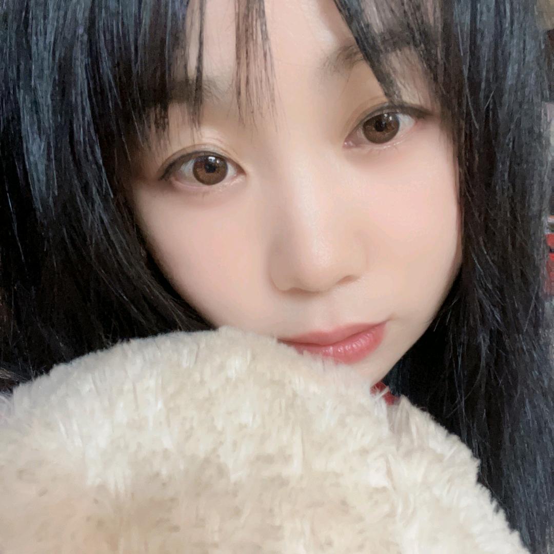 小谌谌谌