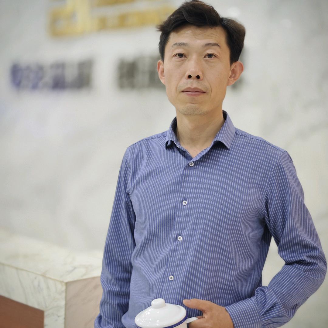 瑞雕老罗 高速龙门