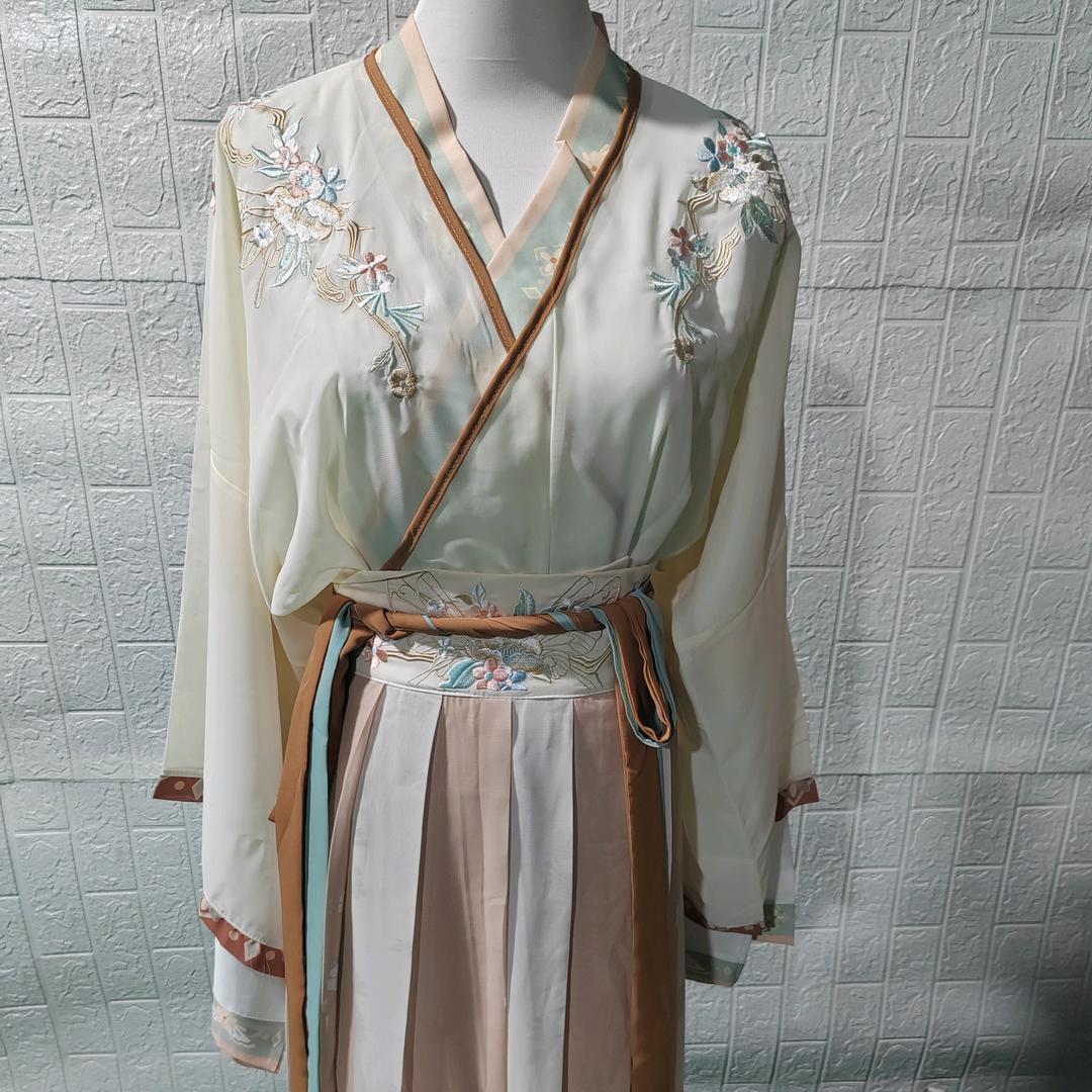 夏七年服饰