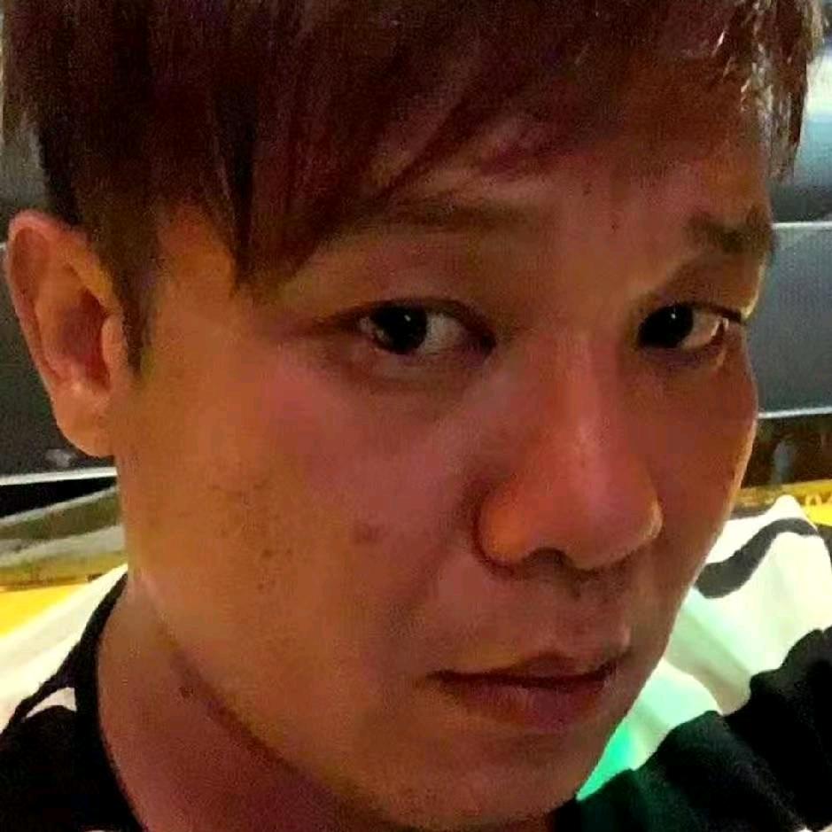 ....夜闯寡妇村....