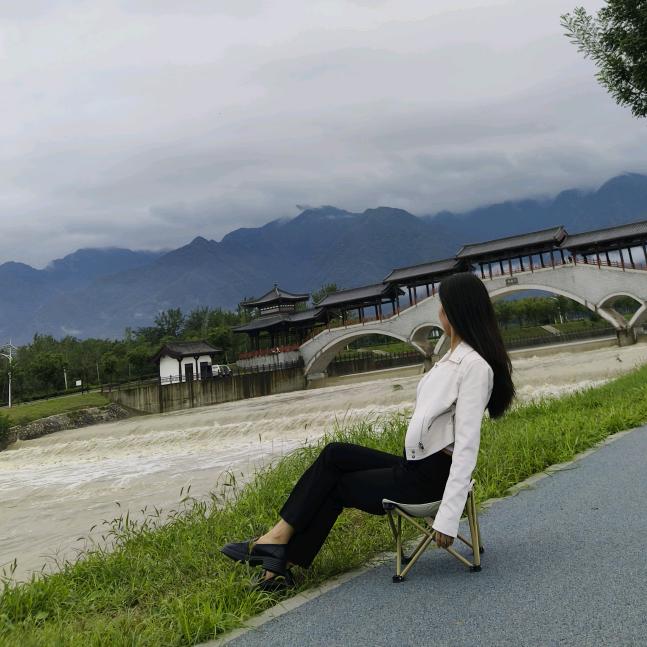 萌妹纸的霸气范er
