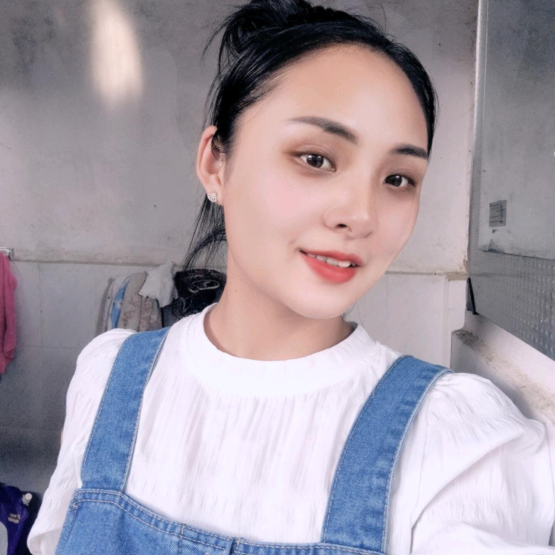小黑妞🌸