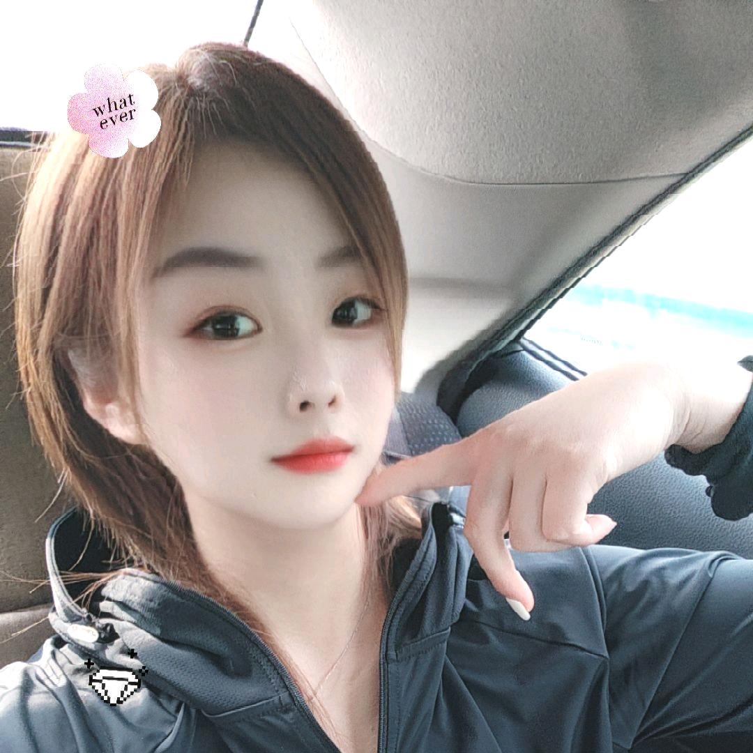 红绿灯的黄^O^