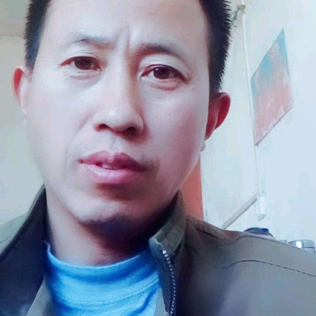 白小白@