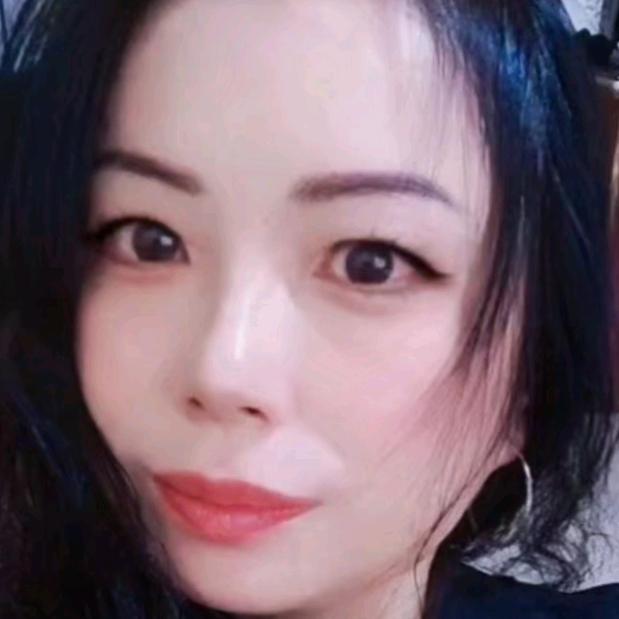 2119936106华华玲玲
