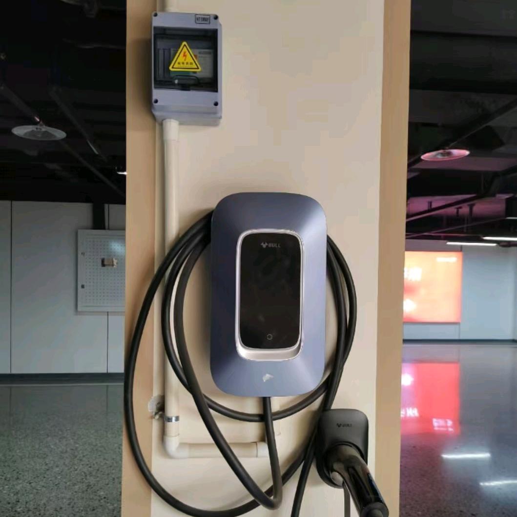 专业安装充电桩