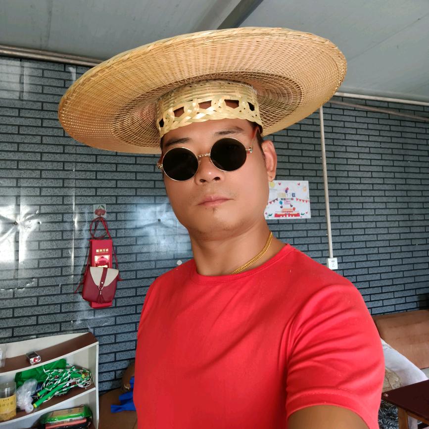 赠人玫瑰，手留于香(杜氏)