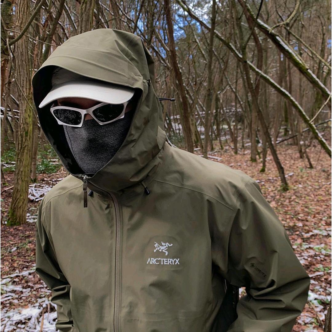 爱吃酸辣粉（户外潮牌）