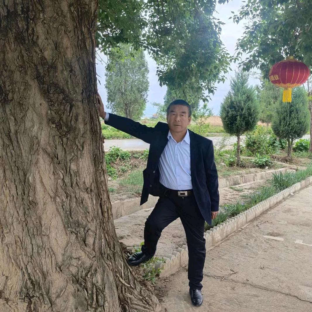 骑着毛驴上北京