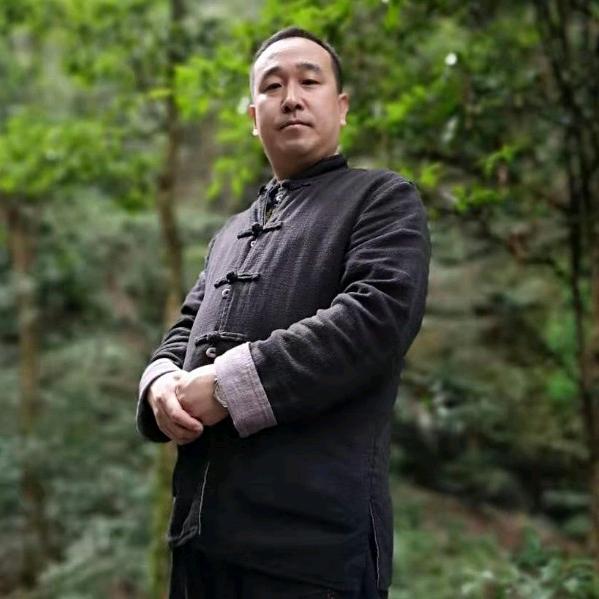 娄矣 玉龙尚方