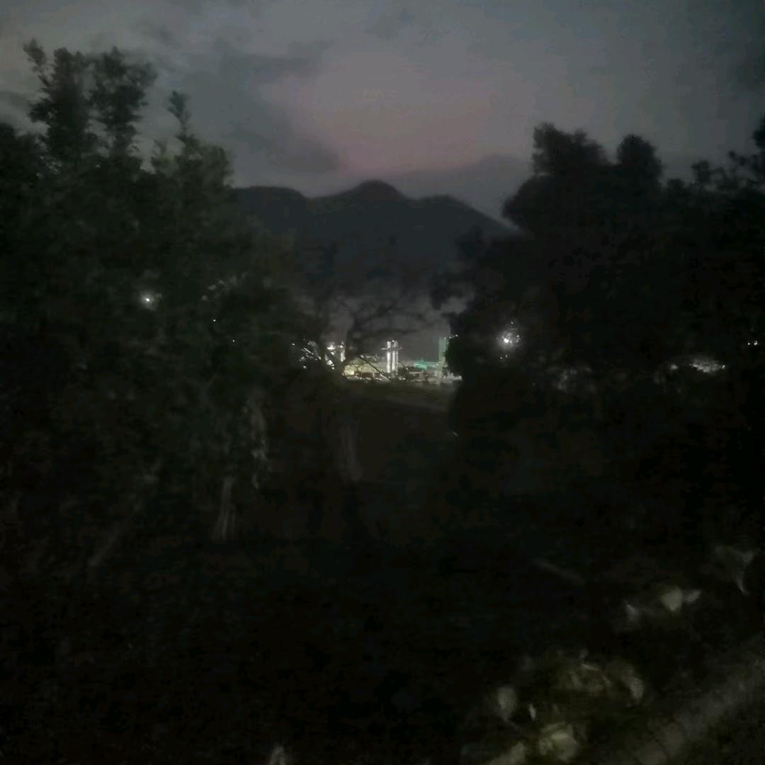 余庆县花山苗族乡细沙坝石氏家族第一帅哥