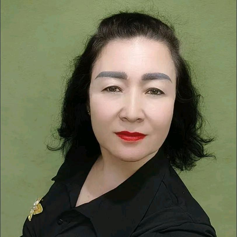 巴哈尔古丽