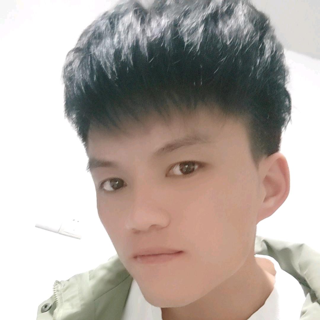 鄧邓在工地