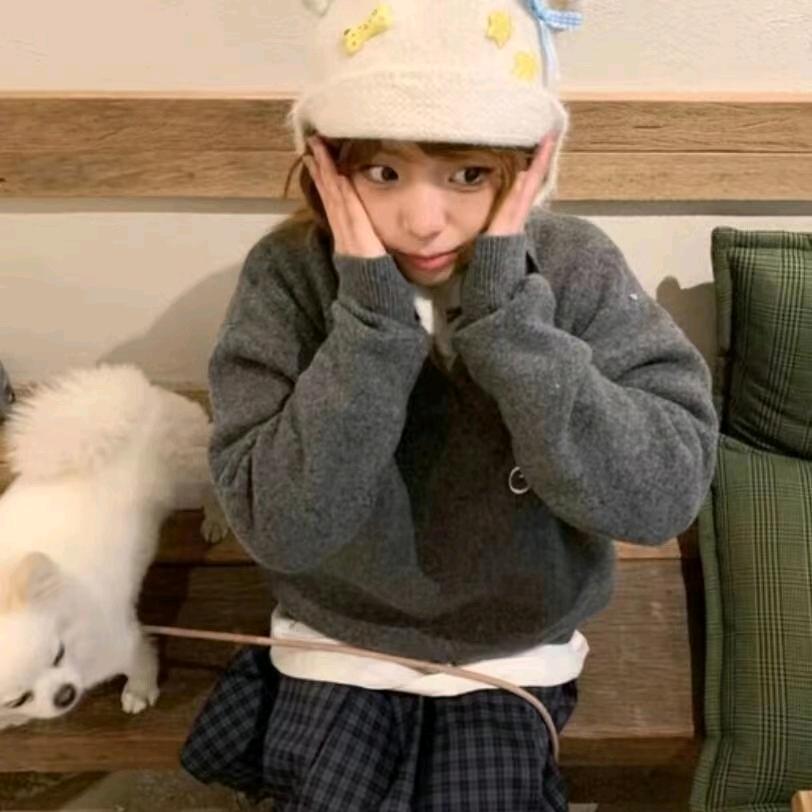 很菜爱浪但怂的小公主