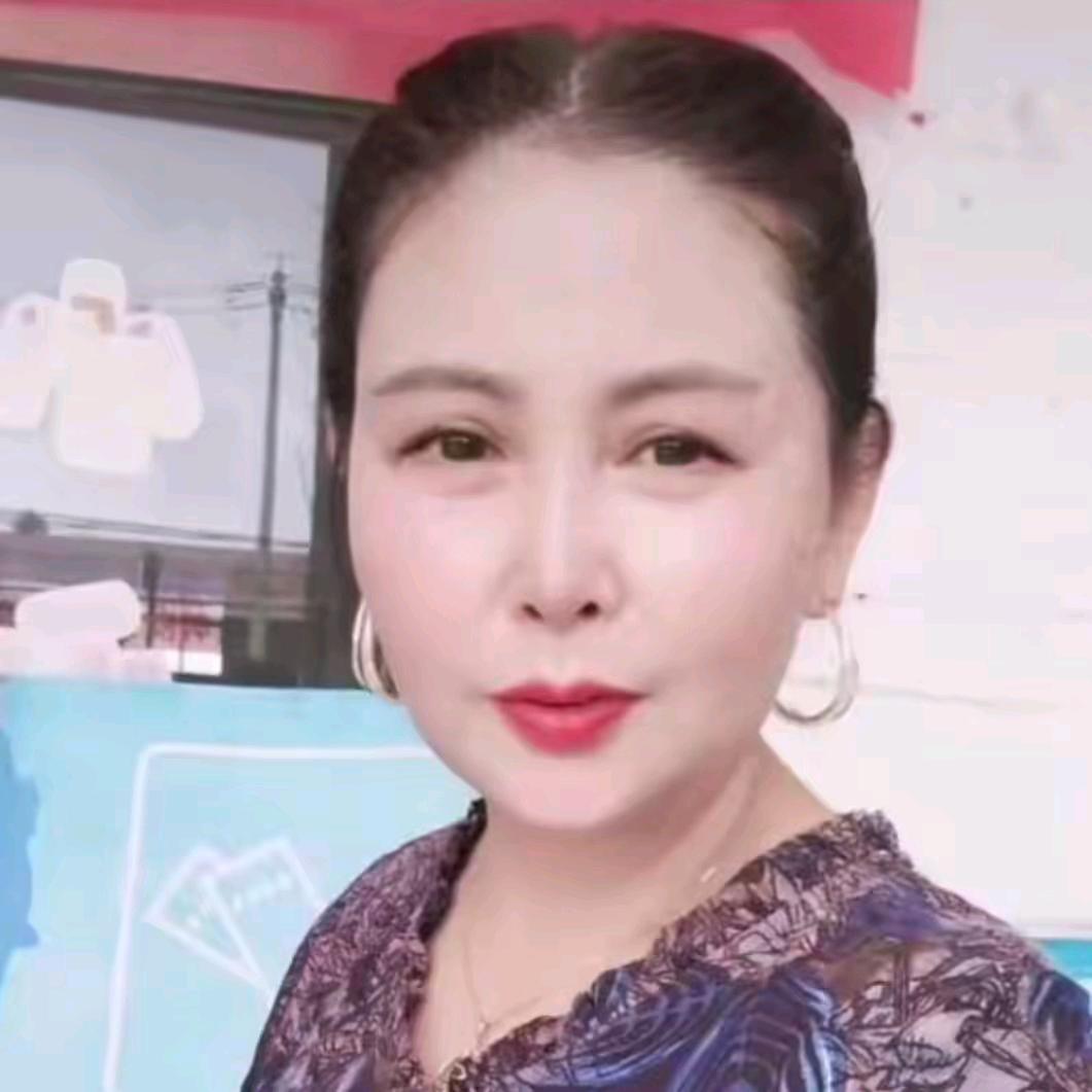 娟姐爱穿搭