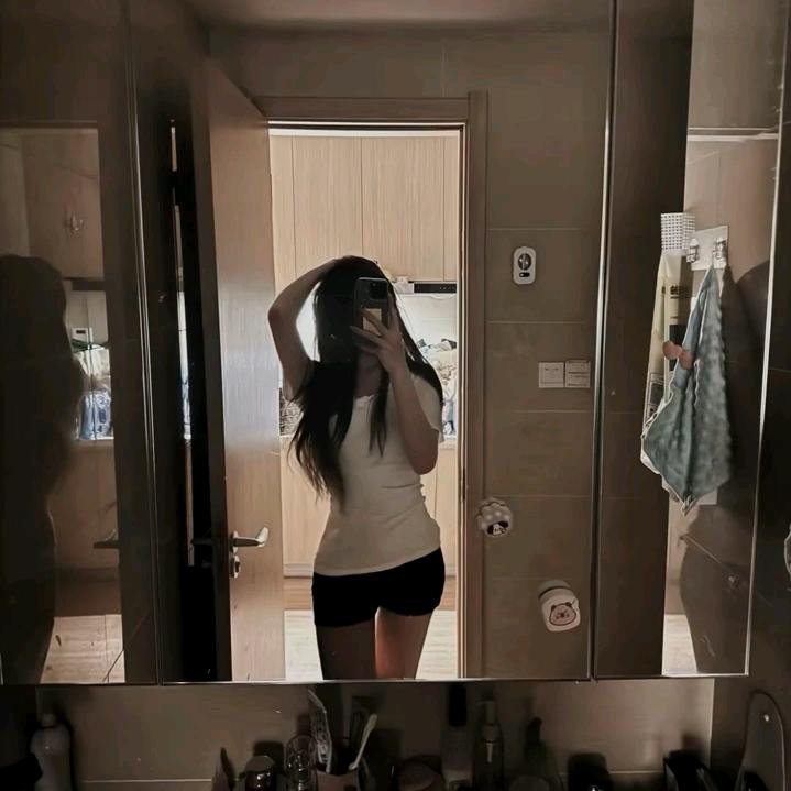 雨夜的叹息，思