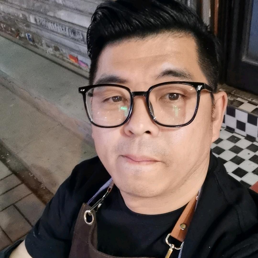 中年创业砸（炸）鸡哥