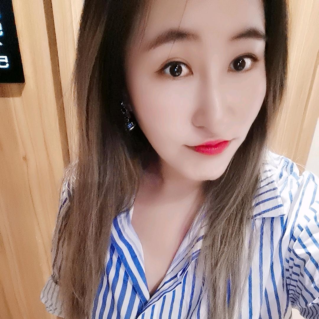 小妖默默