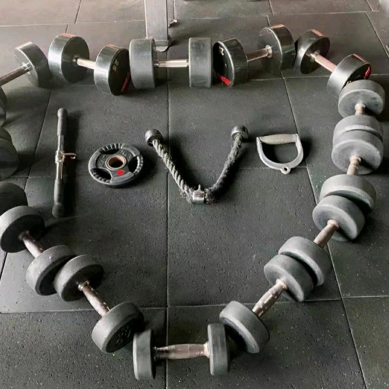 不睬井盖（健身版）