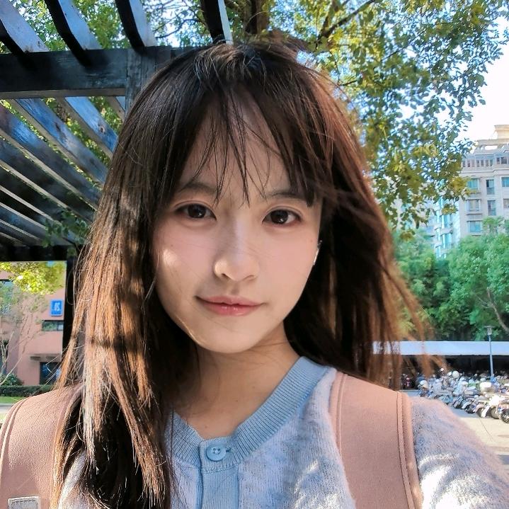 复旦奕昂（读研中）