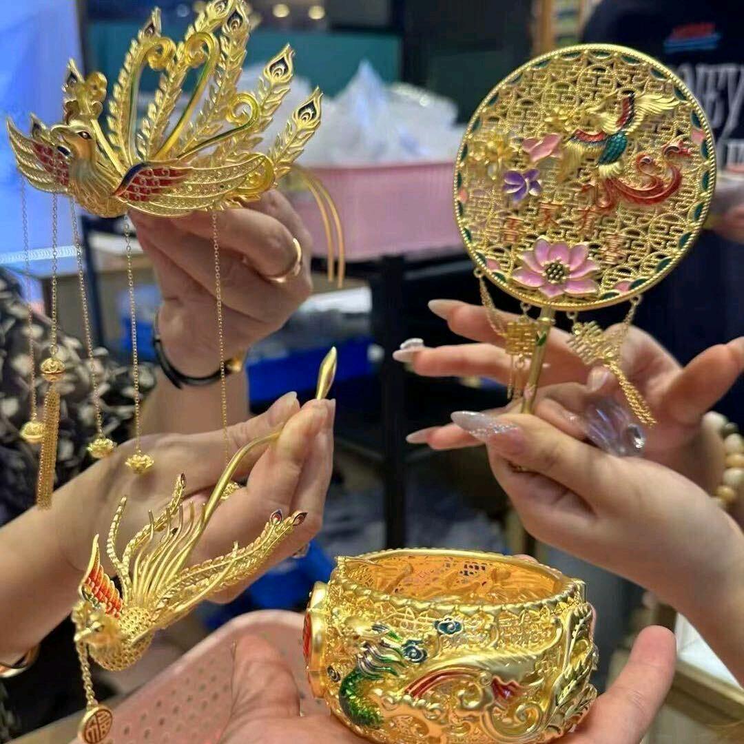 金银满堂金包银源头水贝店
