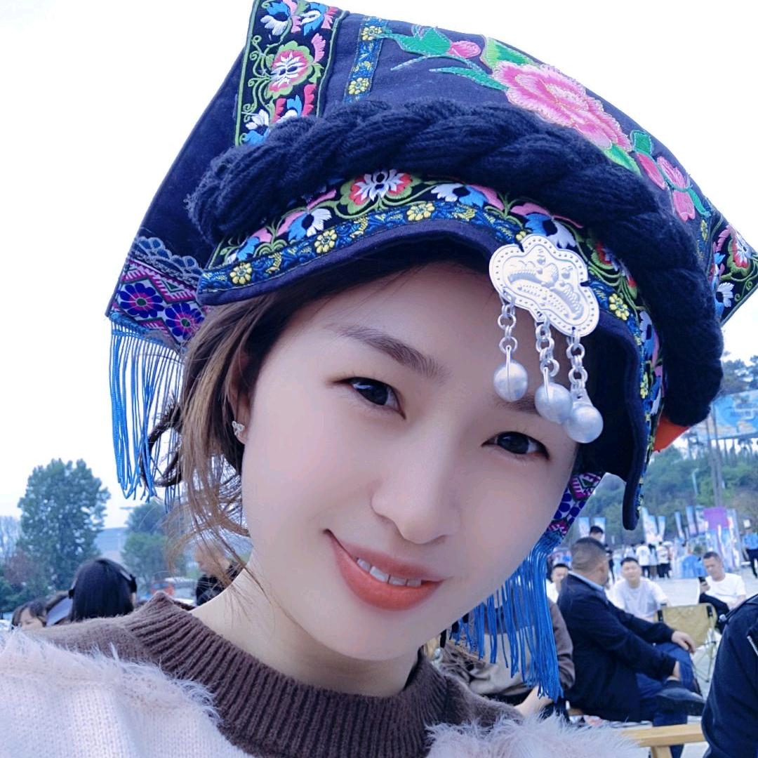 纳女人、岢爱