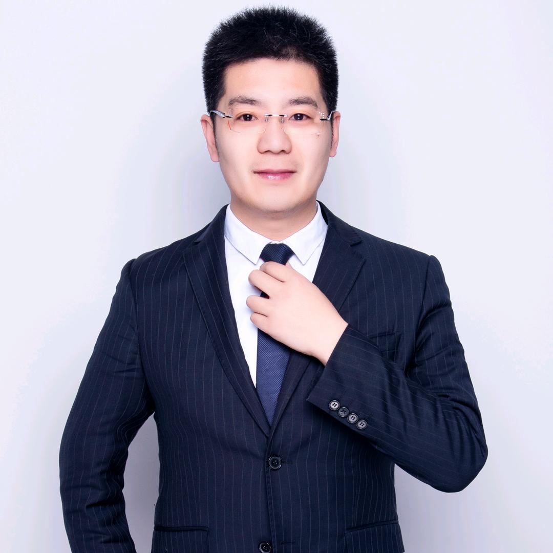 地产鹏哥～鹏程万里