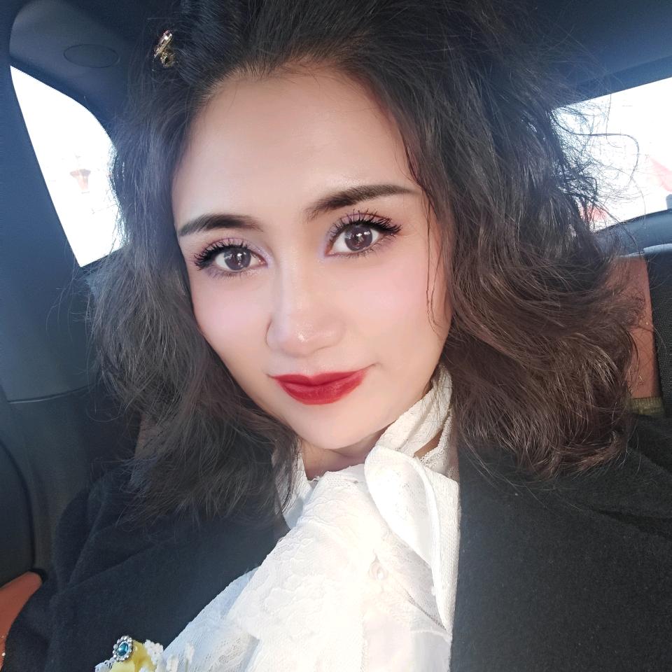 ಢZul@yiM小公举💞