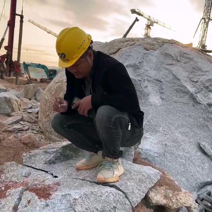 手一挥躺一堆