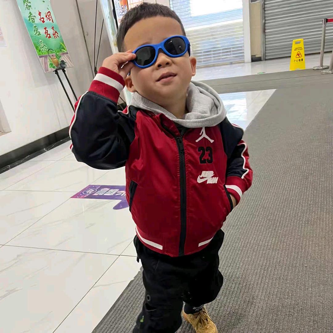 ｚｈｏｕ
