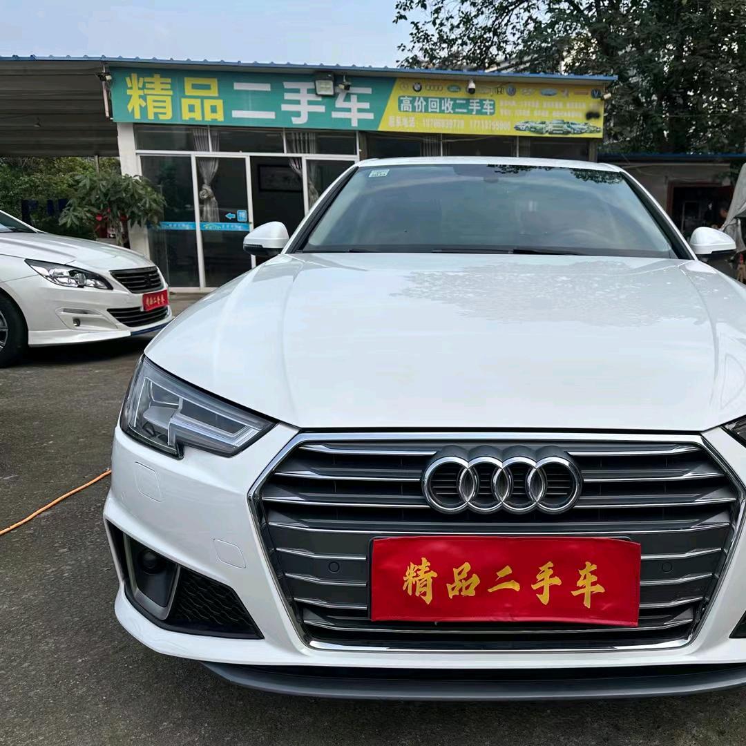 精品二手车小李