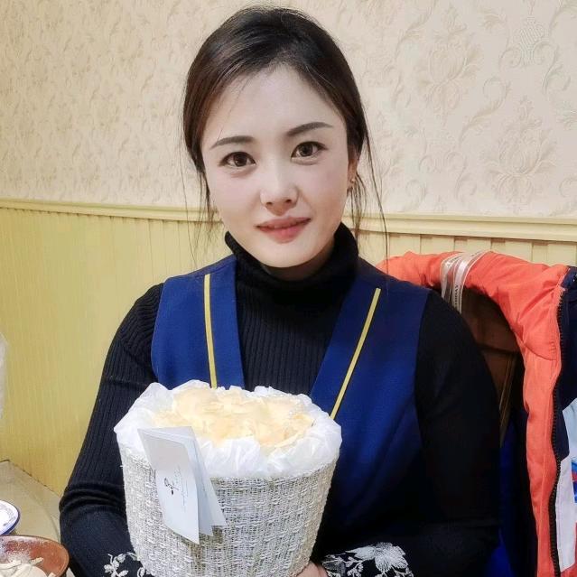 日照头等舱小敏