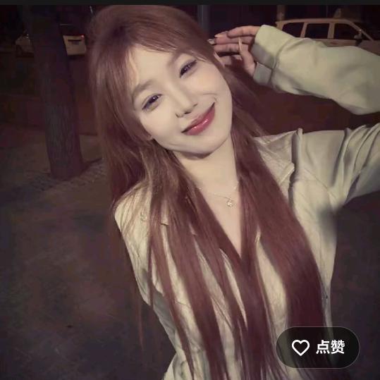李启萌