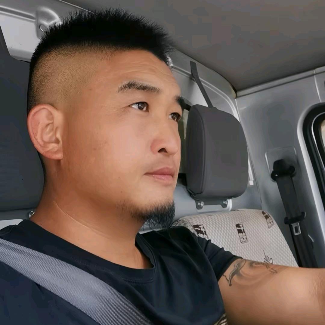 鸿老表