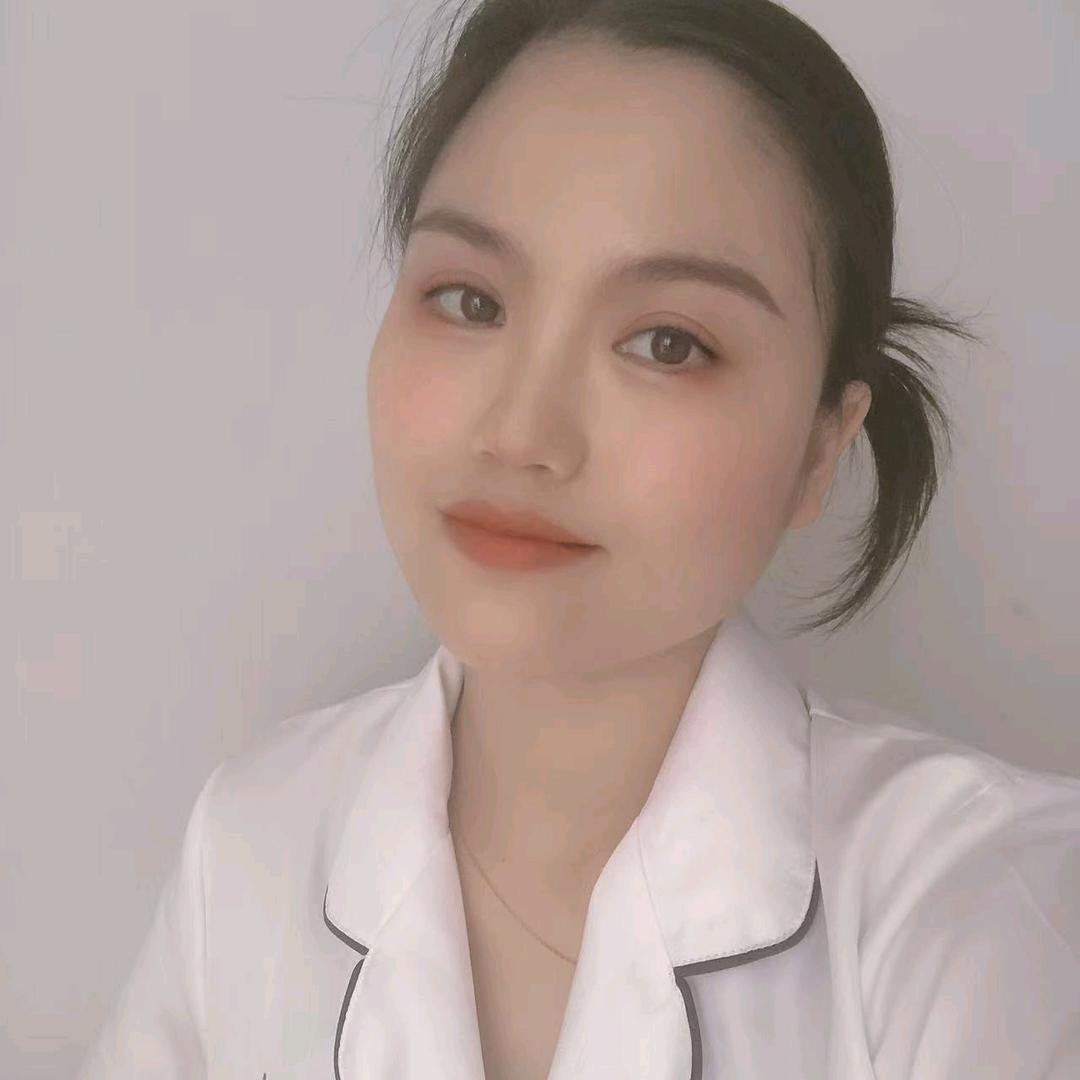 柳州小吴姐姐