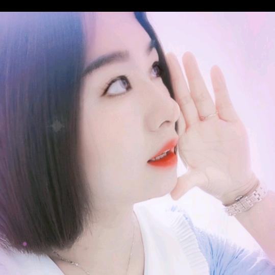 ᥫᬊ  劉⁵²⁰এ ℘࿐：