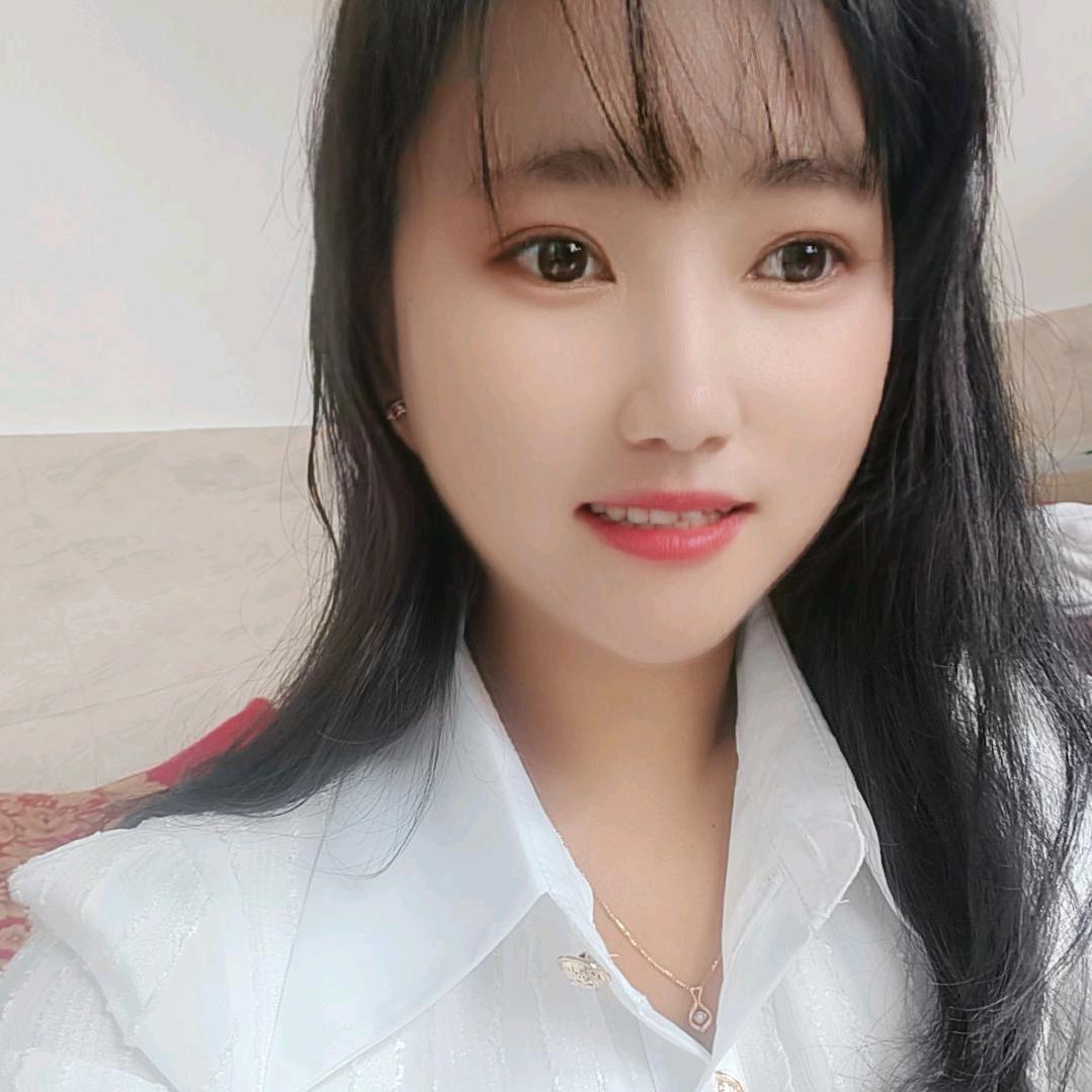 周(❁´◡`❁)*✲ﾟ*萱