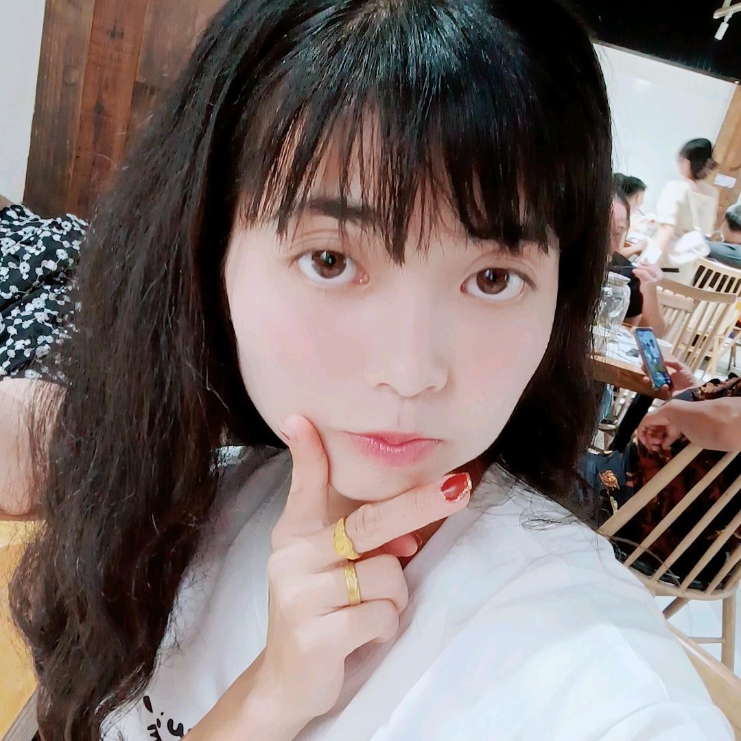 佩琪，锦涵。
