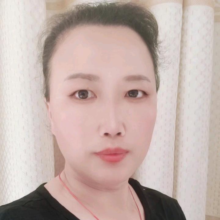 养鸡的女汉子