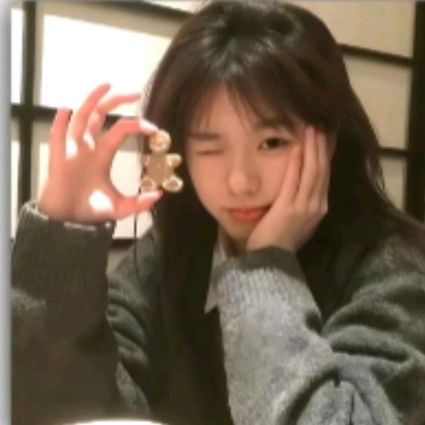 R^r^?头像