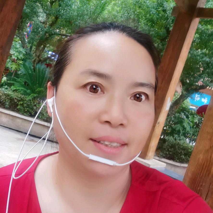 彤彤